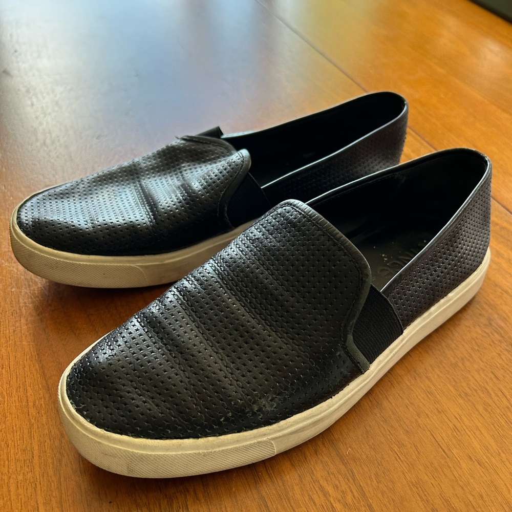 Vince perforated leather Blair sneaker